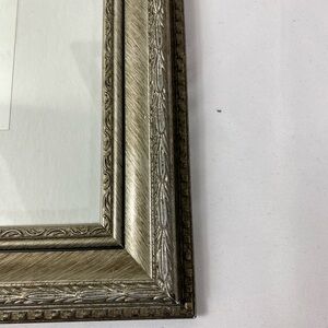Pompell Silver ornate picture Frame 8x10